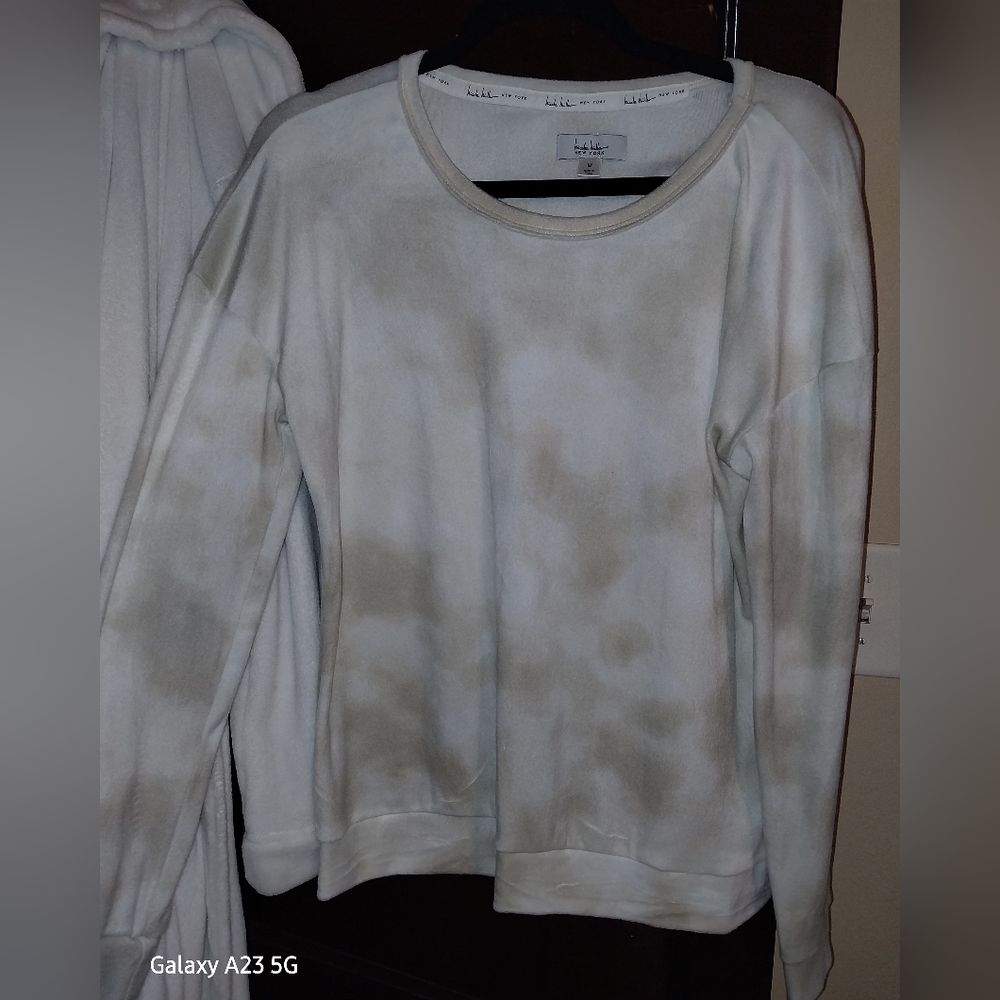 Women's Sweater